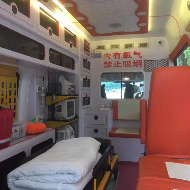 小板镇癌症租赁救护车转运：为生命护航的科技与人文关怀