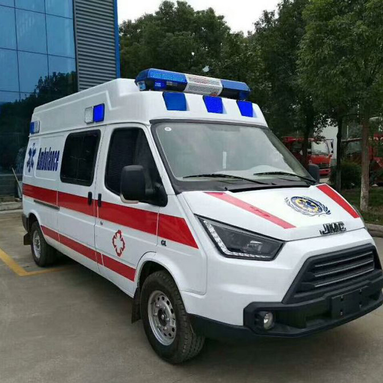 小板镇瘫痪租赁救护车转运 ——生命救助的紧急响应与专业保障